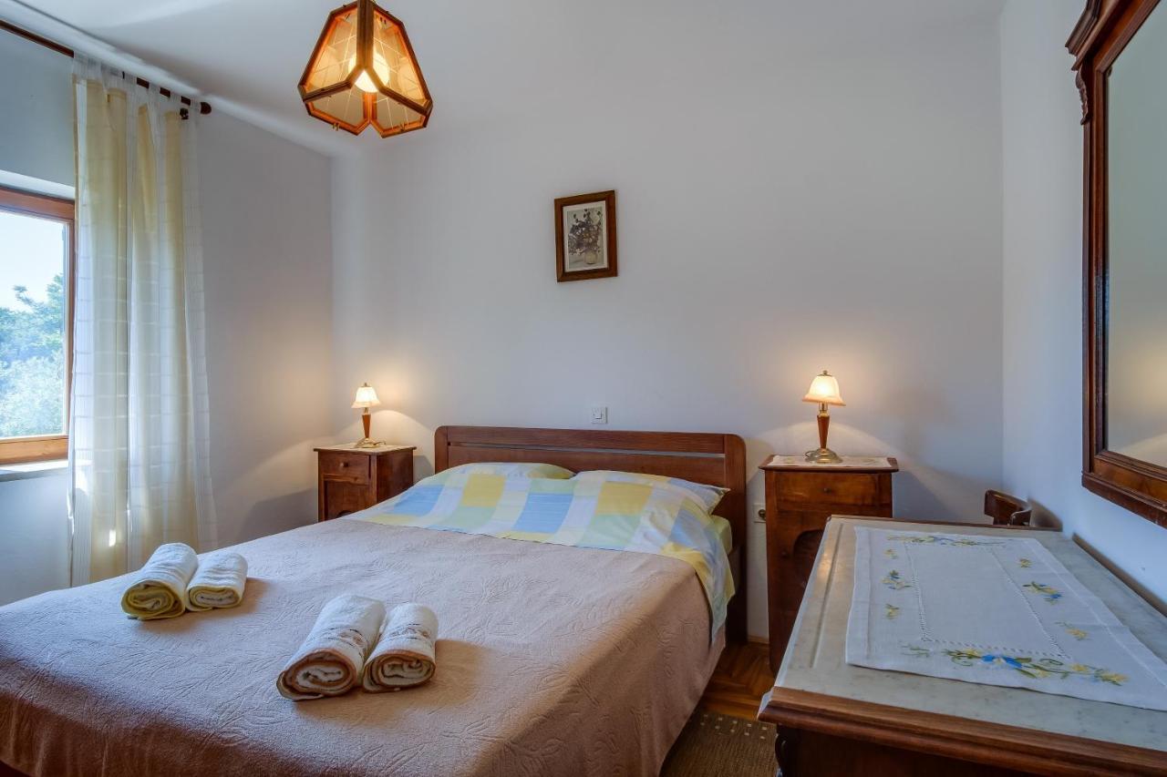 Apartments With A Parking Space Punta Kriza, Cres - 867 외부 사진